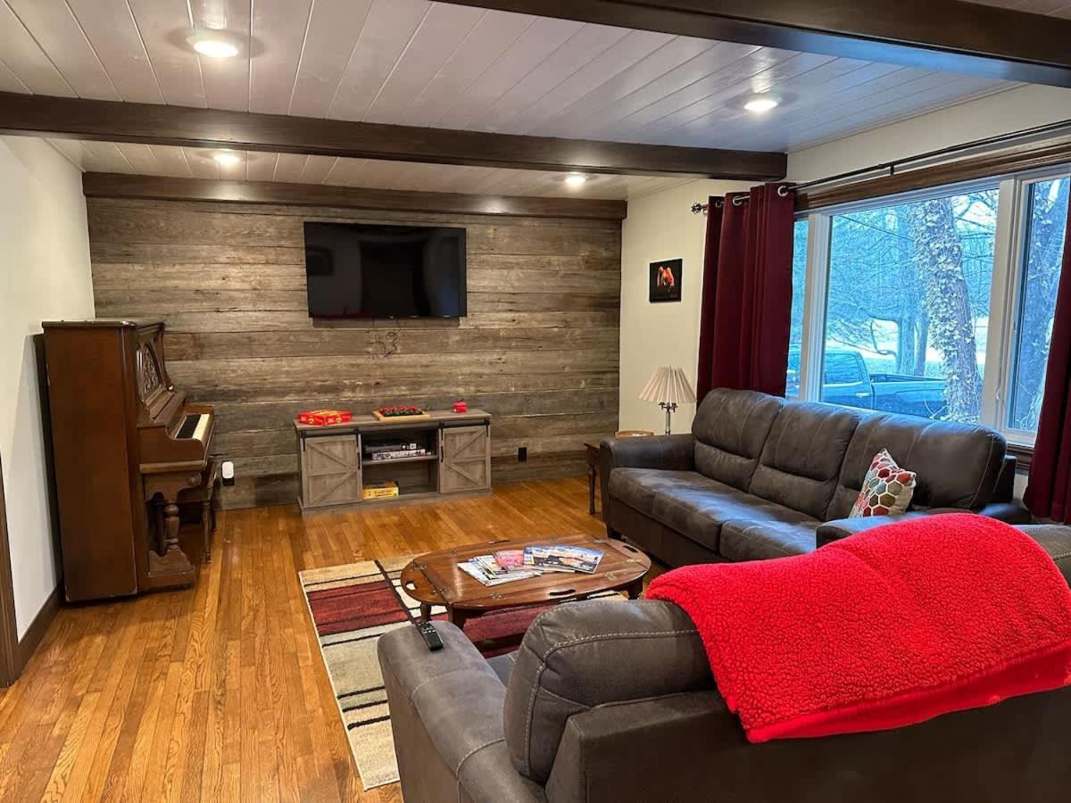 The Cortland Cottage At Brant'S Apple Orchard 애슈터뷸라 외부 사진